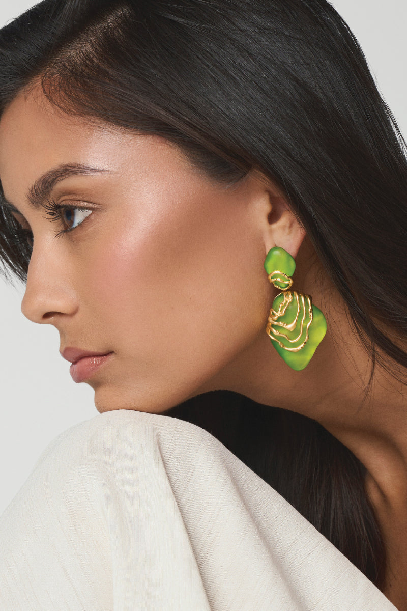 SERENITY LIME AND GOLD EARRINGS - CULT MIA