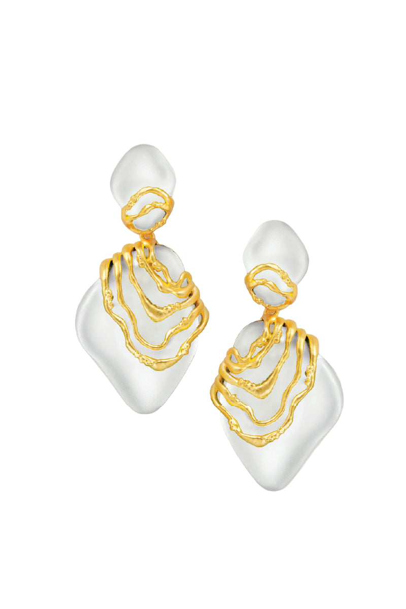 SERENITY WHITE AND GOLD EARRINGS - CULT MIA