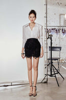 Do Long modern contrast co-ord set featuring a matching top and pants in a stylish, contemporary design.