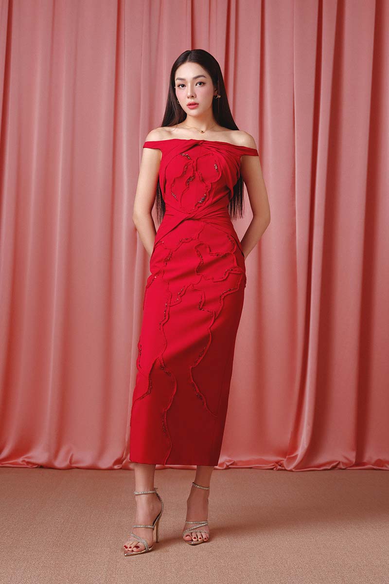 SCARLET BLOOM MIDI DRESS - CULT MIA