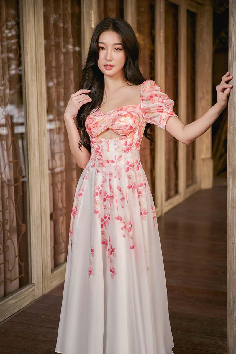 perfect midi dress Two-Tone Plunging Neck Midi Dress for Vacation