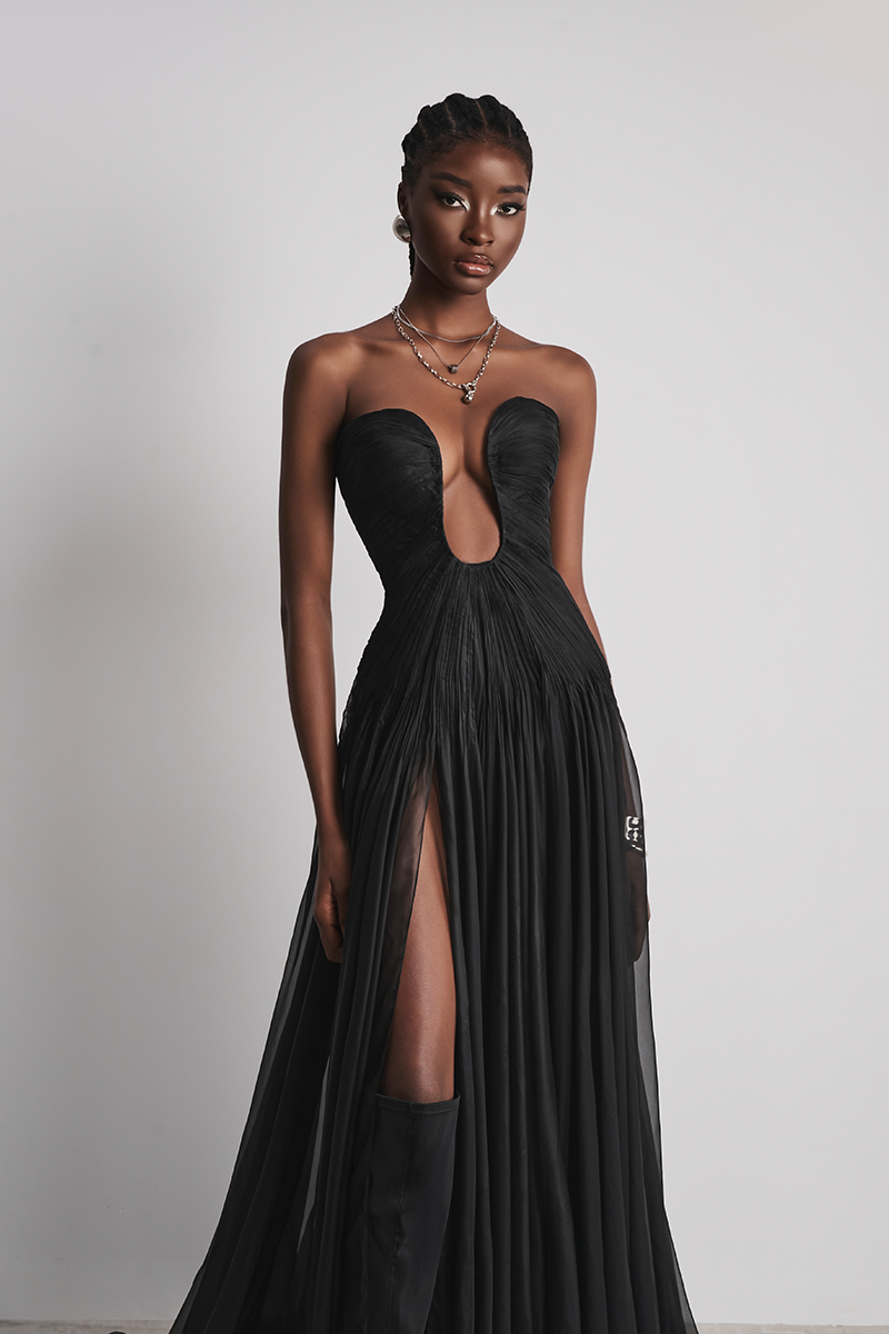CELESTIAL WHISPER GOWN IN BLACK | CULT MIA | Le Thanh Hoa CELESTIAL WHISPER GOWN IN BLACK | CULT MIA | Le Thanh Hoa