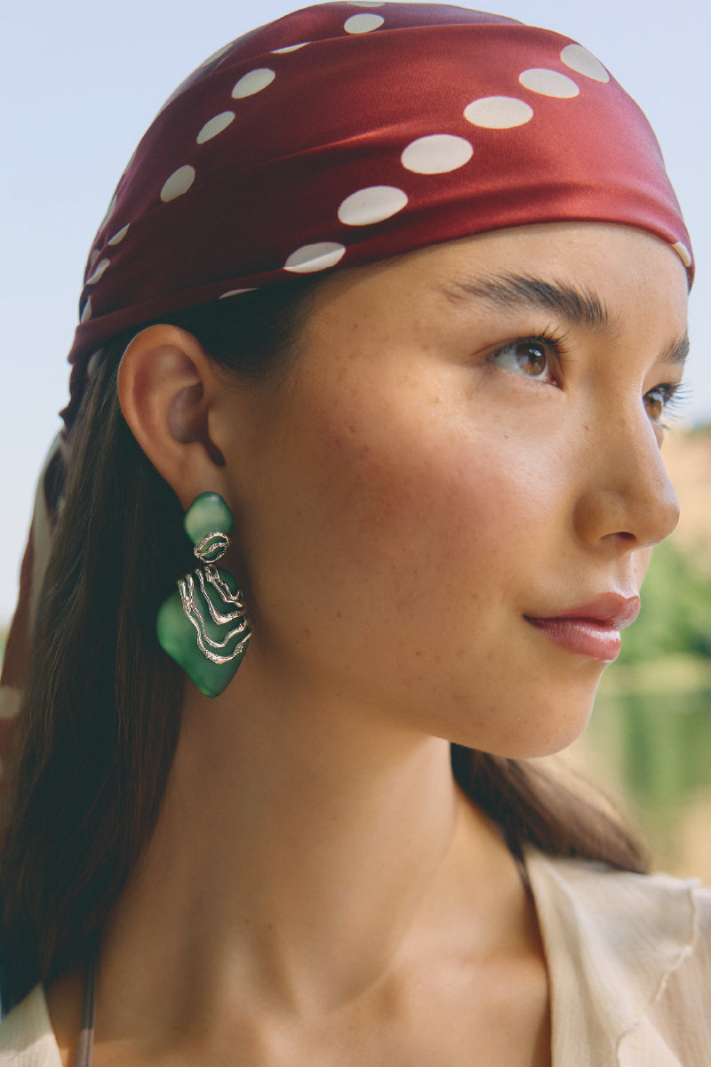 SERENITY GREEN AND RHODIUM EARRINGS - CULT MIA