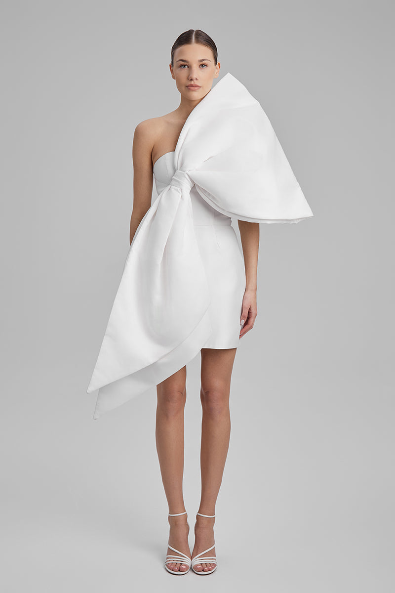 JOY WHITE MINI DRESS WITH HUGE BOW - CULT MIA