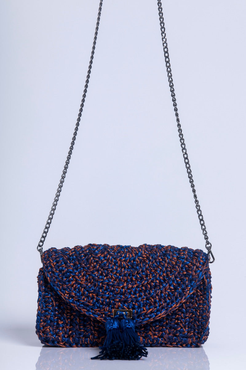 Catarina Mina Horizonte terrablue shoulder bag with soft leather, adjustable strap, and spacious interior for everyday use.
