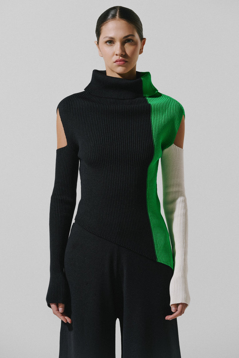 قميص كاوري في جرينويتش