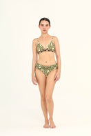 Aguaclara Bedouine fixed triangle bikini top in vibrant color, featuring adjustable straps and classic triangle design.