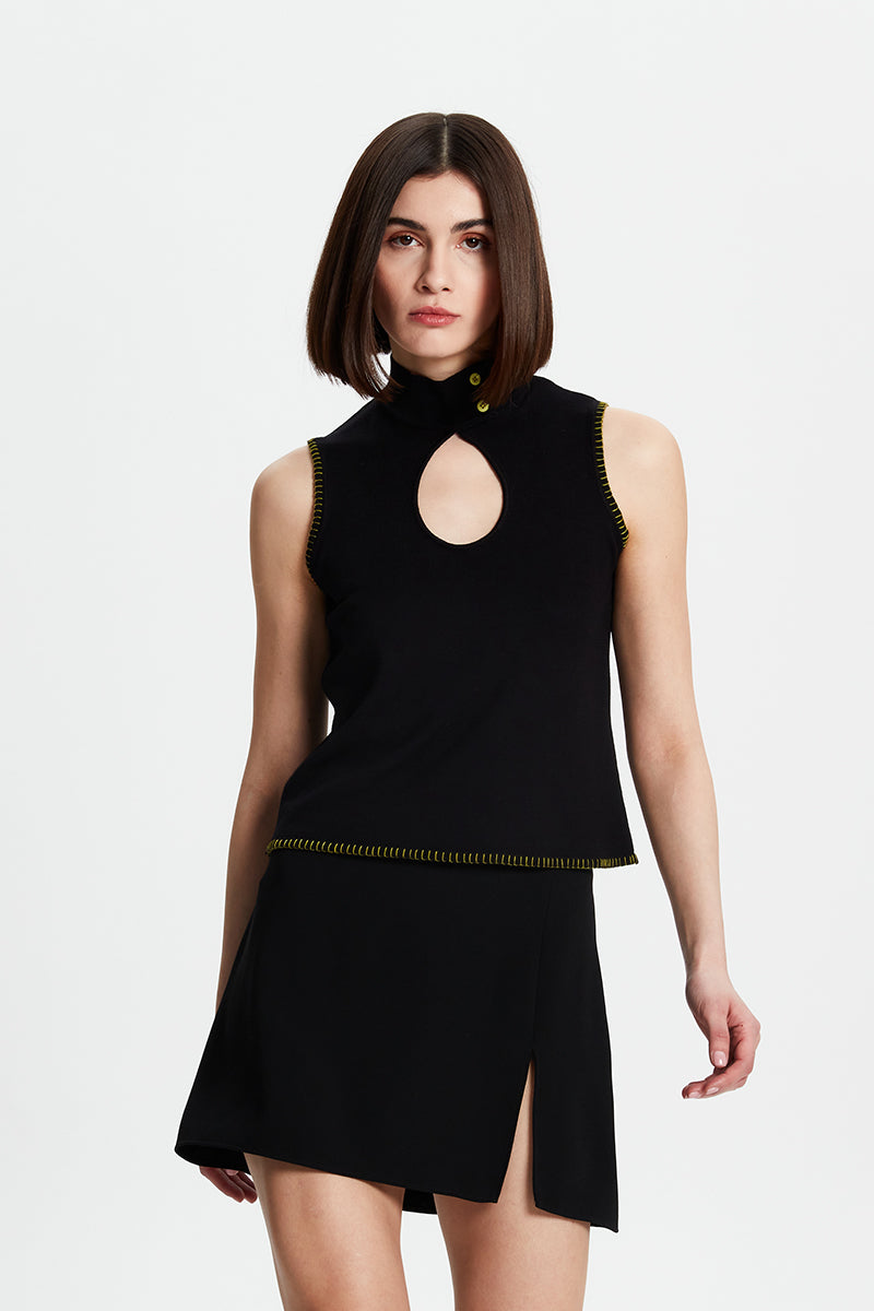 KNIT TOP WITH CROCHET DETAILING - CULT MIA