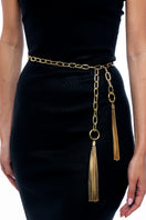 Silvia Gnecchi Ginza belt featuring sleek design and high-quality leather, perfect for stylish men and women.