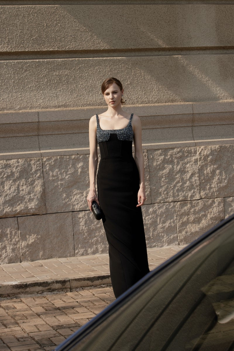 LANCASTER BLACK CRYSTAL DETAILED GOWN - CULT MIA