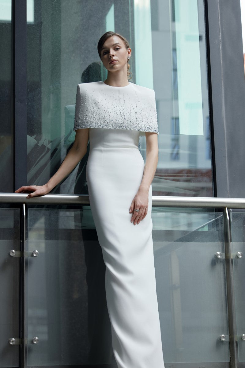 BRADFORD WHITE GOWN WITH SHOULDER CAPE - CULT MIA