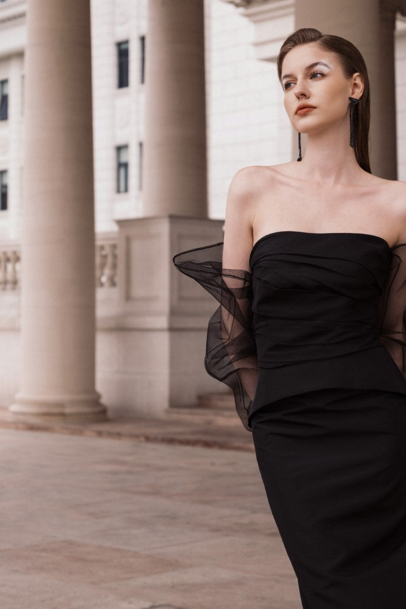 KRISTINE BLACK STRAPLESS PEPLUM GOWN - CULT MIA