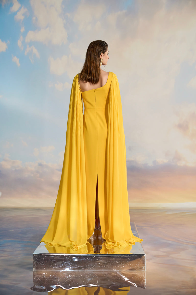 DARIA CREPE CHEST CUP GOWN - CULT MIA