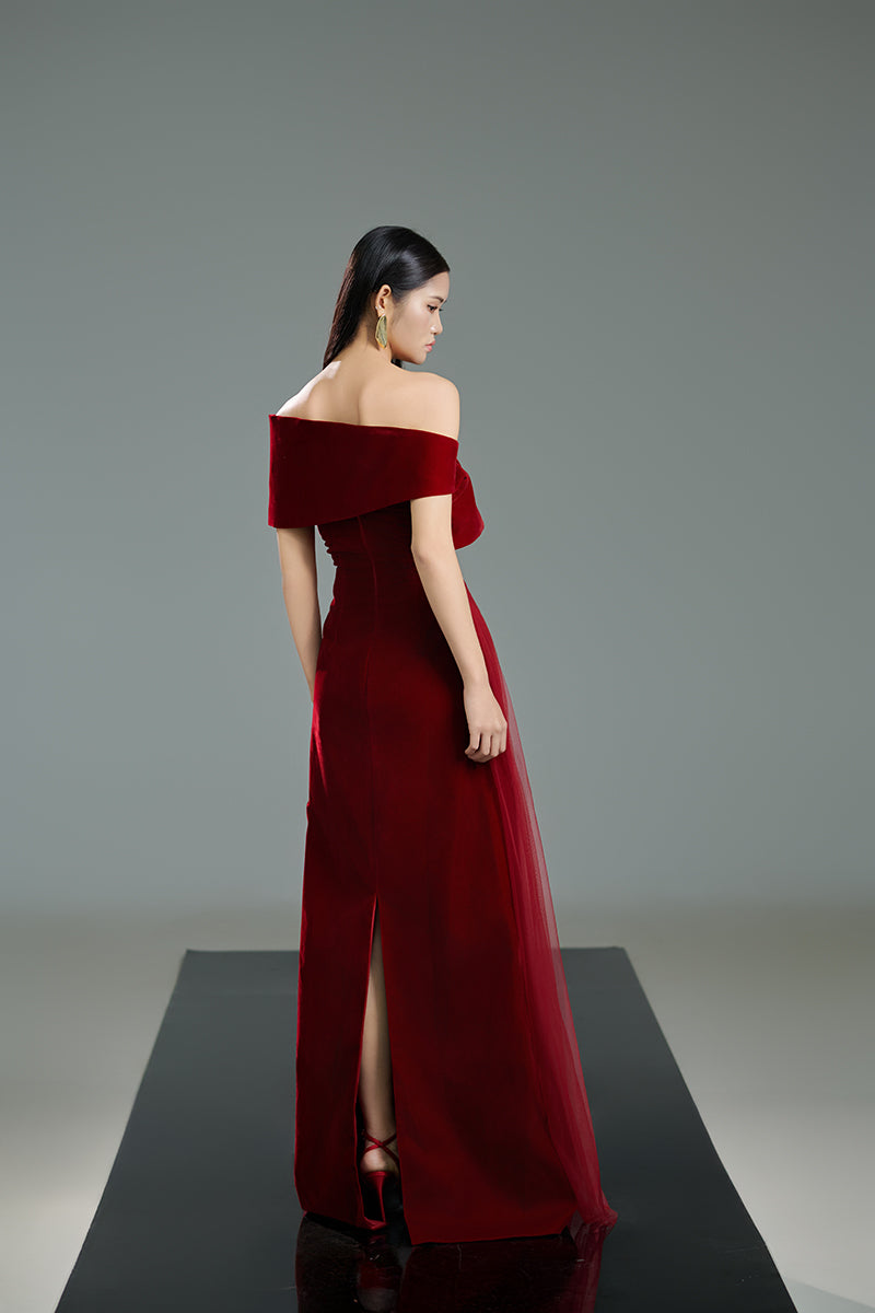 RED ROSE ONE-SHOULDER MAXI DRESS IN RED - CULT MIA