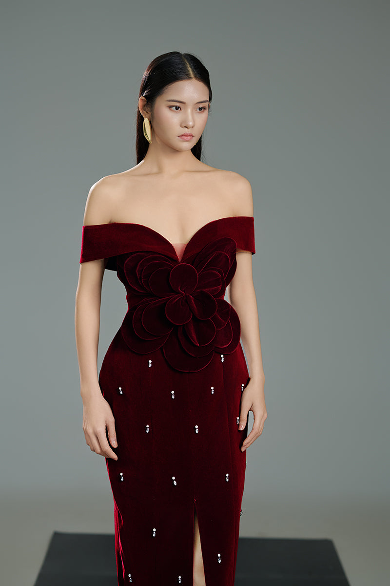 OFF-SHOULDER VELVET FLORAL MAXI DRESS IN RED - CULT MIA