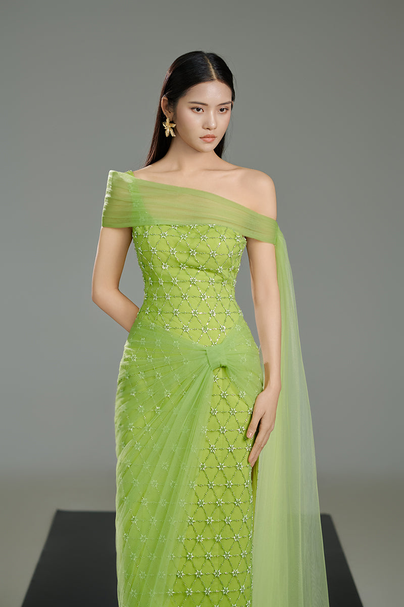 LIGHT GREEN CRYSTAL MAXI DRESS IN GREEN - CULT MIA