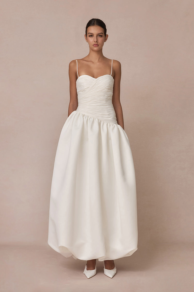 BALLOON WHITE MAXI DRESS - CULT MIA