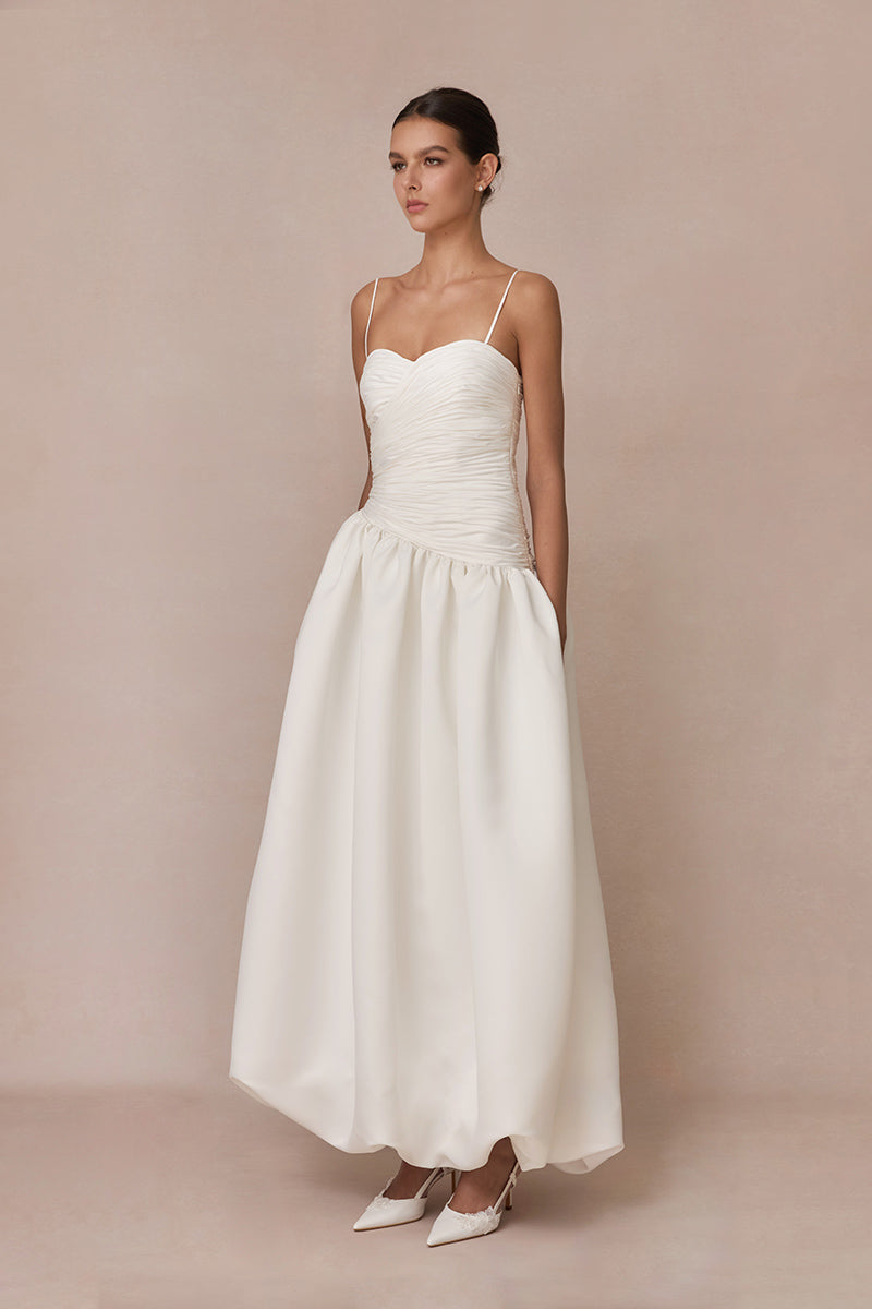 BALLOON WHITE MAXI DRESS - CULT MIA