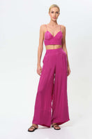 niLuu Begonvil lounge pants in soft fabric with a relaxed fit, featuring a comfortable waistband and stylish design.