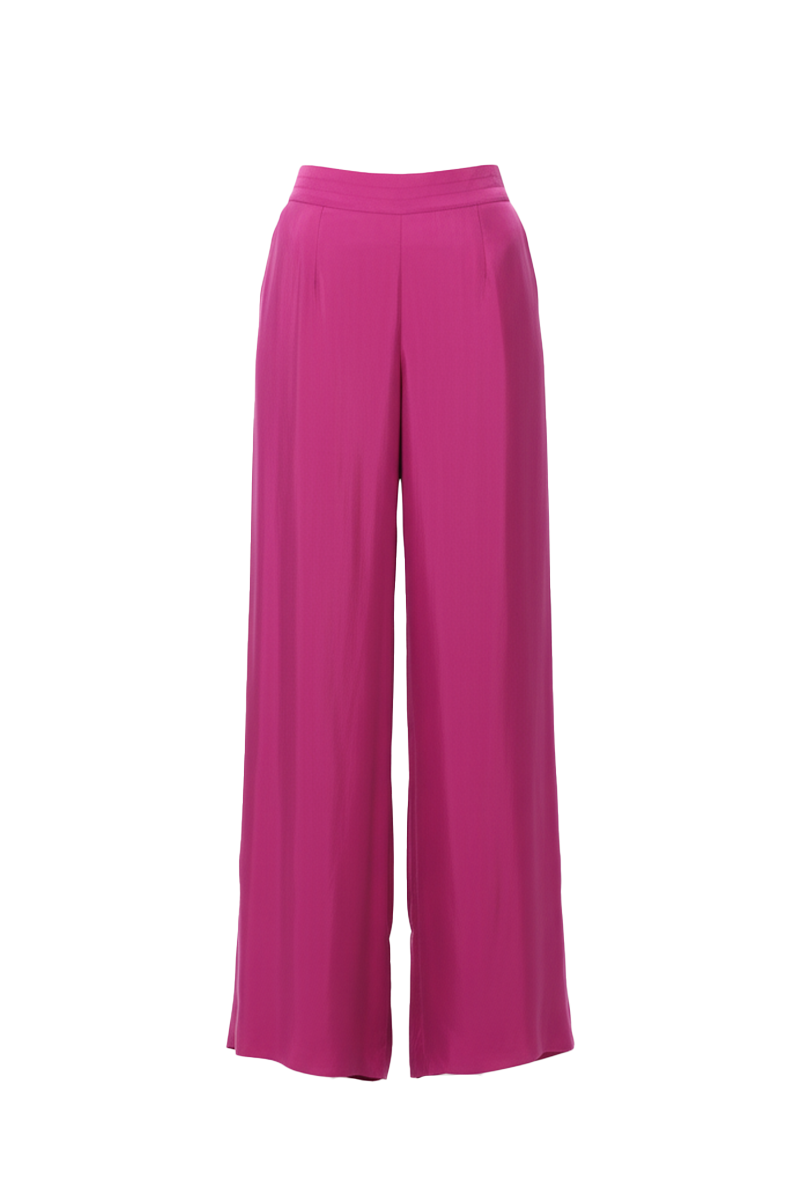 niLuu Begonvil lounge pants in soft fabric, featuring a relaxed fit and stylish design for comfortable casual wear.