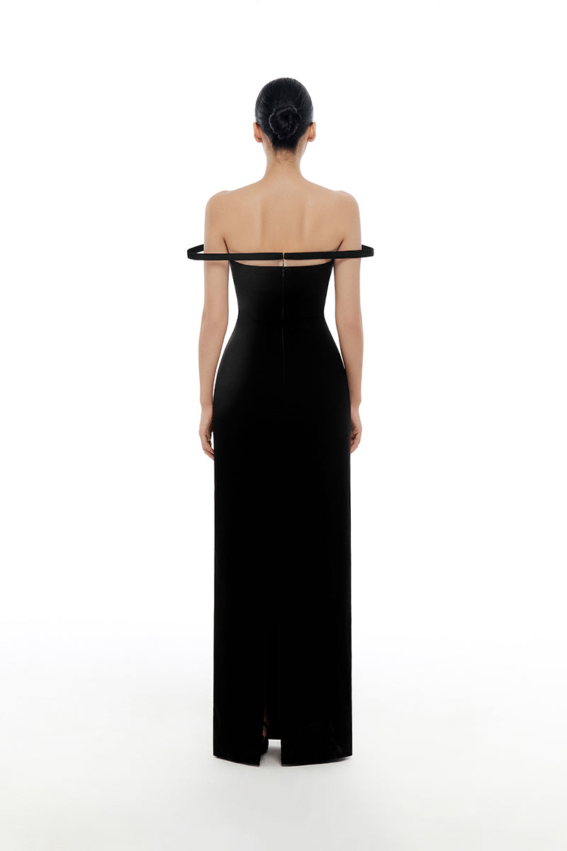 BLACK ORBIT MAXI DRESS - CULT MIA