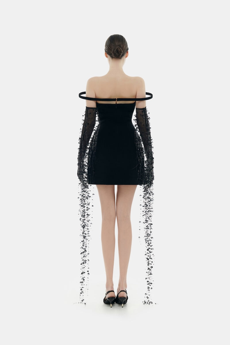 BLACK FLOWERS GLOVES | CULT MIA | Montsand BLACK FLOWERS GLOVES | CULT MIA | Montsand