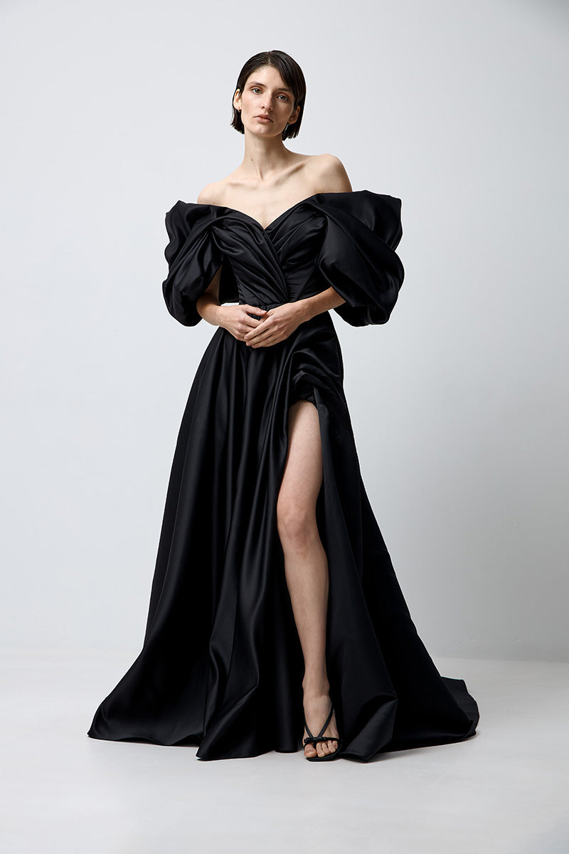 VOLUME SCULPTED DRESS IN BLACK - CULT MIA