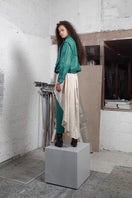 Maz Manuela Álvarez bomber leather jacket in Milano green, stylish and fitted, shown on a model.