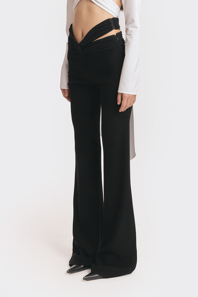 BLACK FITTED SUIT PANTS - CULT MIA