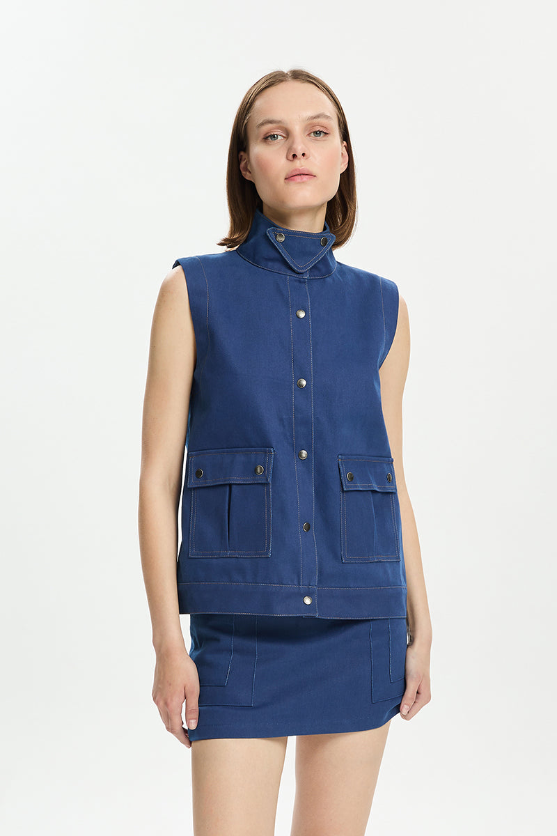 BUTTON DOWN DENIM VEST IN NAVY