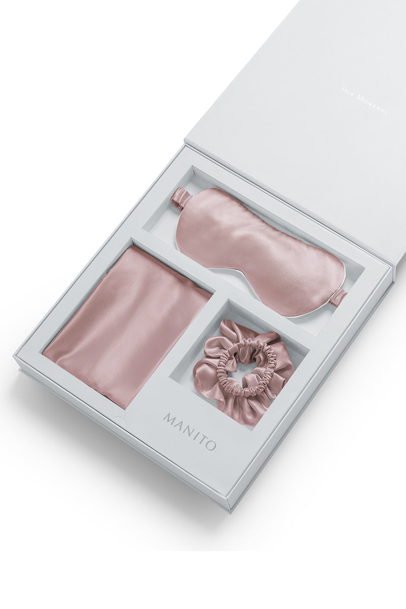 Manito Sleeping Beauty gift box in soft pink containing elegant hair accessories, perfect for special occasions.