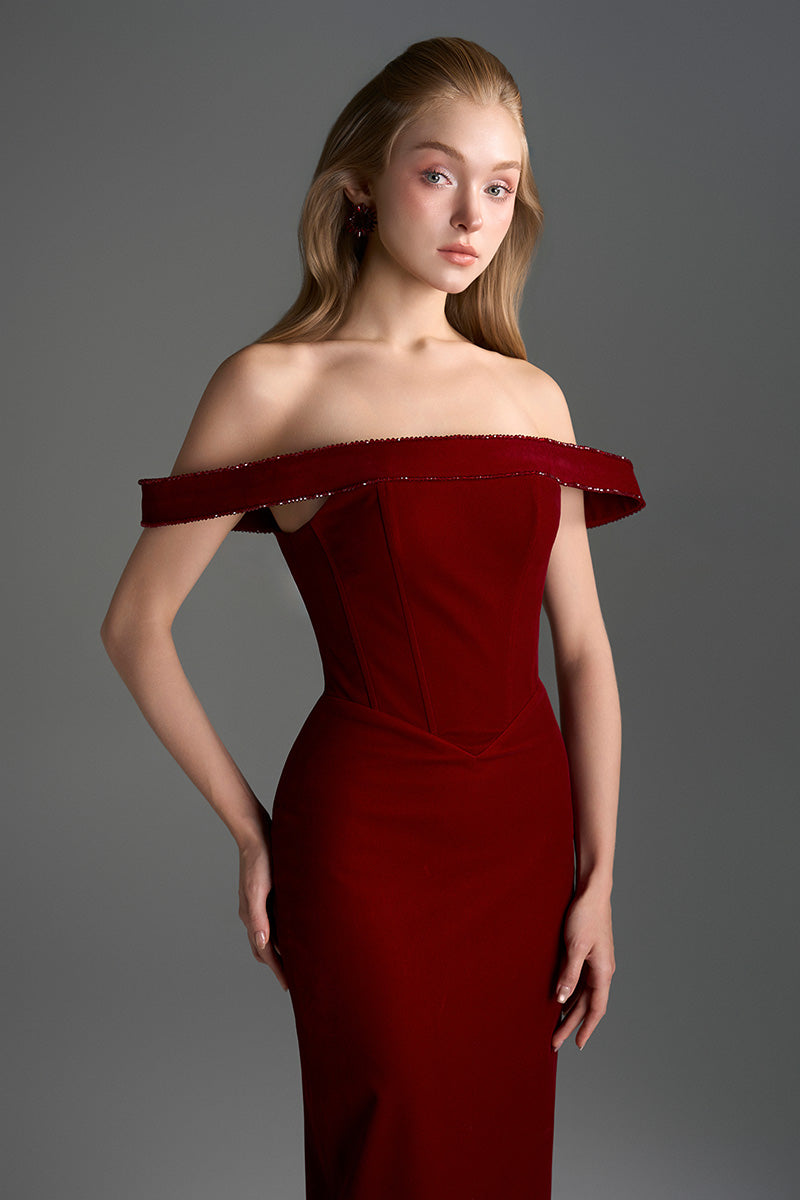 Dark red I.H.F Studio Lyon velvet bustier midi gown with horizontal train, elegant column dress for formal occasions