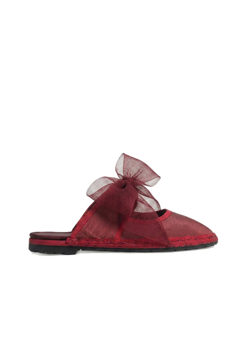 Flabelus Cinna Burgundy Flats showing stylish burgundy leather flats with rounded toes and subtle stitching details.