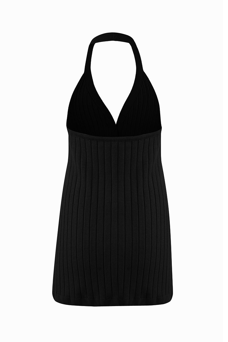 URA EMI TOP, a stylish women's blouse with a sleek design, featuring a soft fabric and modern fit, displayed on a hanger.