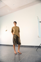 URA HIS T-shirt in sand, a casual men's top featuring a comfortable fit and soft fabric, shown in a natural beige color.