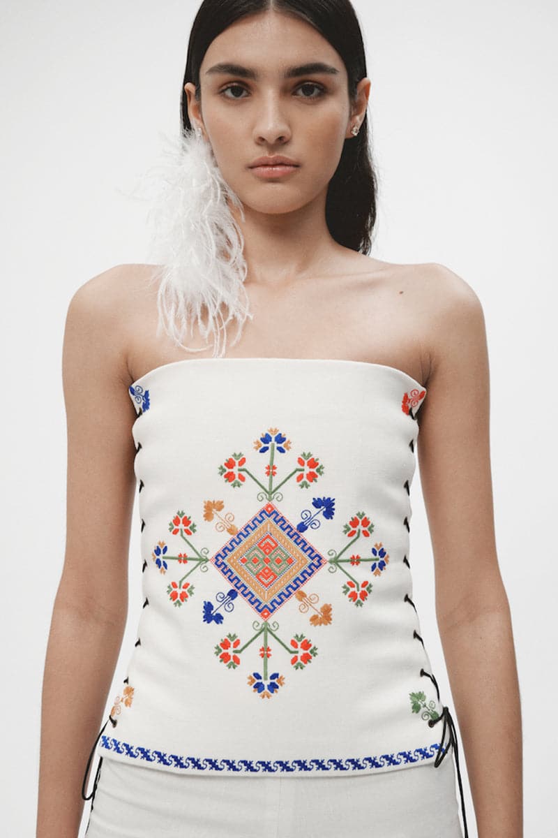 WHITE HAND EMBROIDERED CORSET TOP - CULT MIA