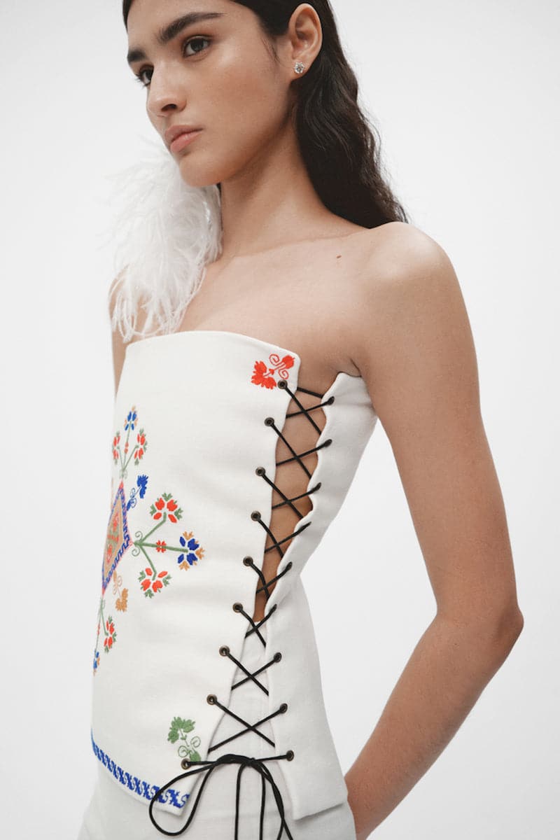 WHITE HAND EMBROIDERED CORSET TOP - CULT MIA