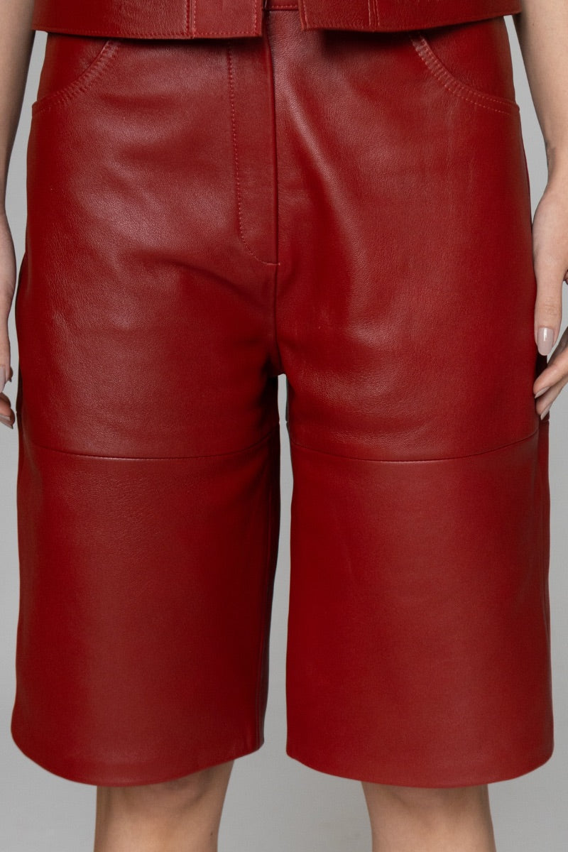 CALLIE LEATHER BERMUDA SHORTS IN RED