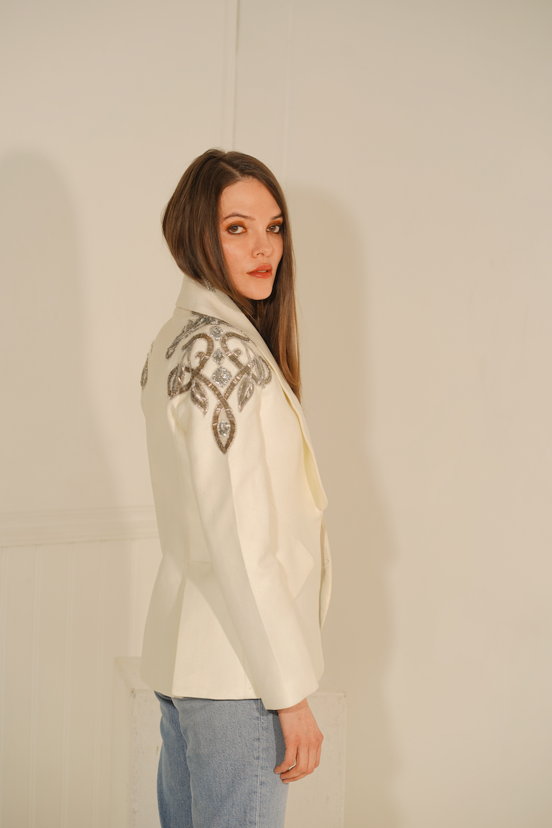CARMEN CREAM EMBELLISHED BLAZER - CULT MIA