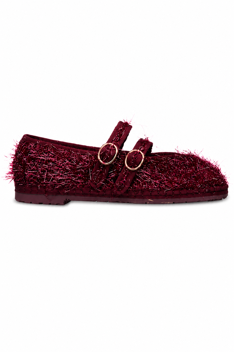 Flabelus Claire Frisson Burgundy flats with pointed toe and sleek design, perfect for casual or dressy occasions.
