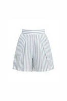 Maylé Vásquez Chispa Shorts in Summer Dreams, lightweight denim shorts with colorful floral embroidery, casual summer style.