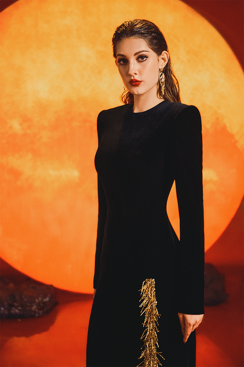 long sleeve dress with slit Lune de Soie LONG SLEEVE SIDE SLIT GOWN