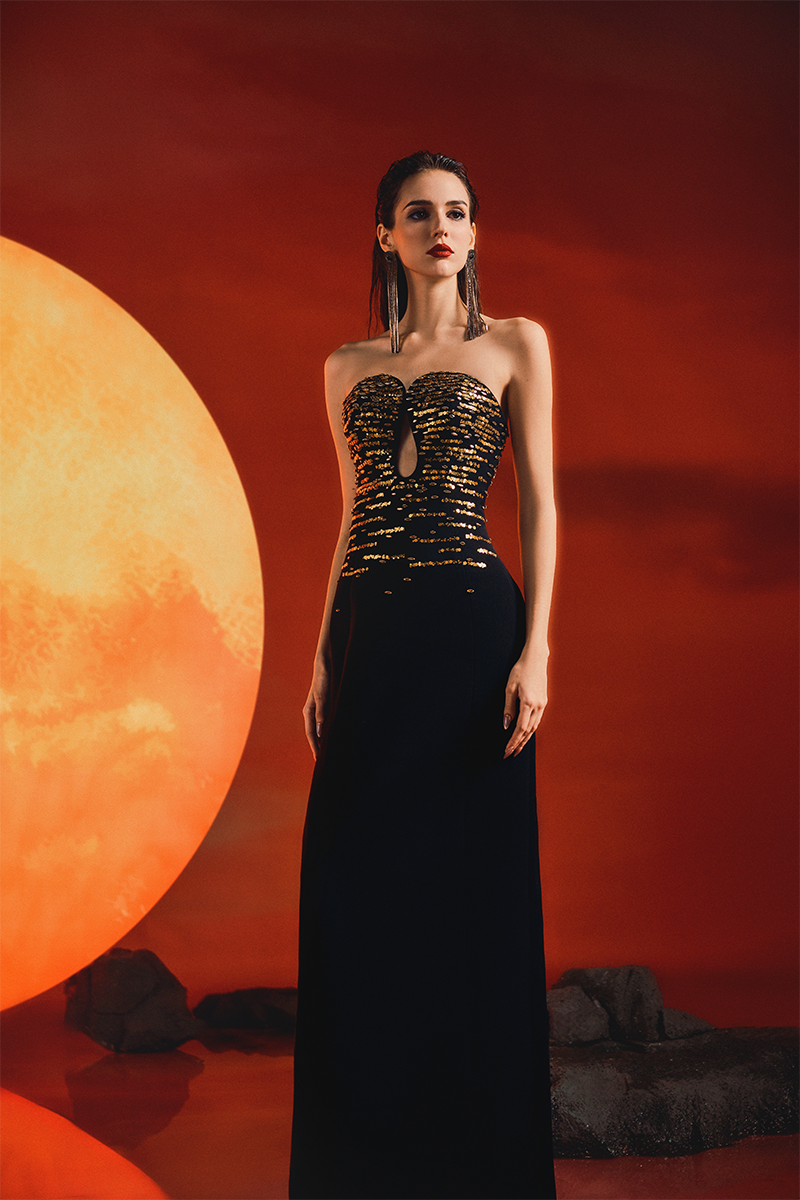 STRAPLESS TEARDROP GOWN - CULT MIA