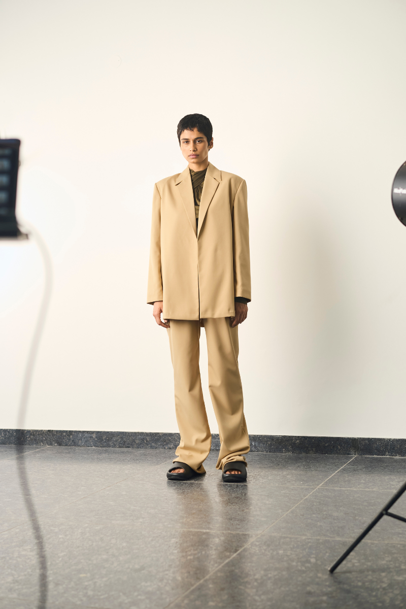 CLARA BLAZER IN CAMEL - CULT MIA