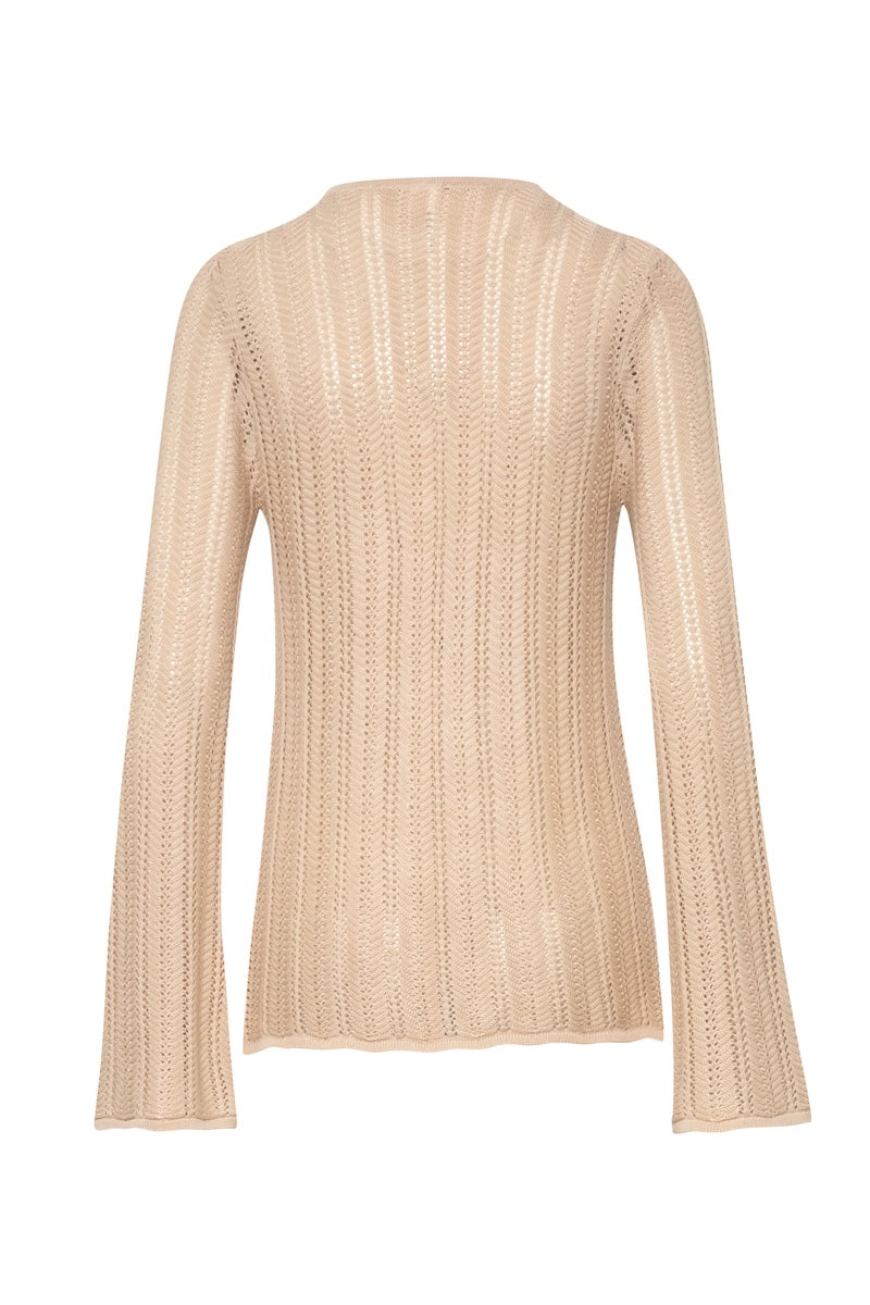Ivory Baobab Corsica Top shirt with short sleeves and relaxed fit, stylish and comfortable for casual wear.