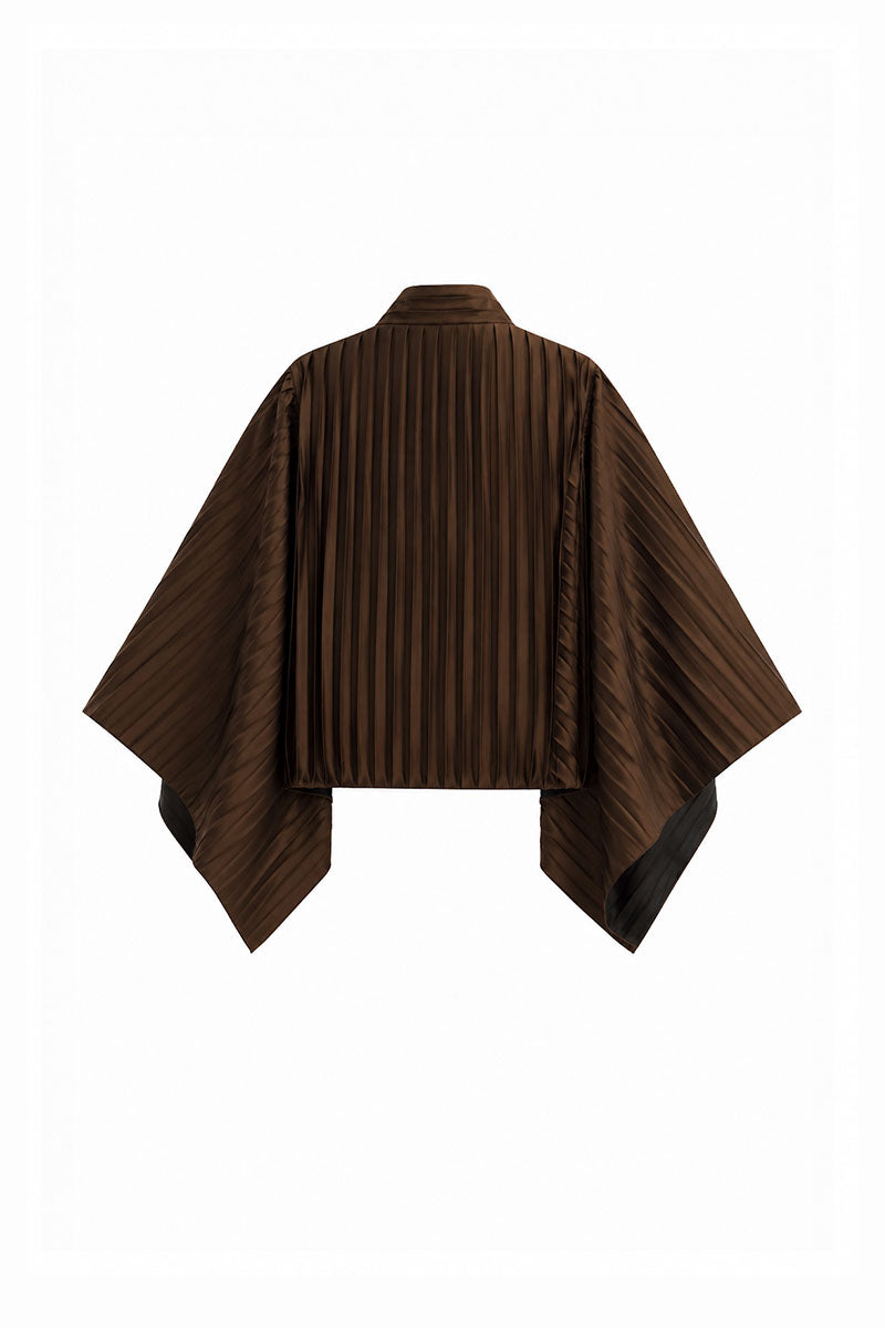 Maylé Vásquez Costa Norta brown jacket with front zipper and collar, stylish outdoor apparel for women.