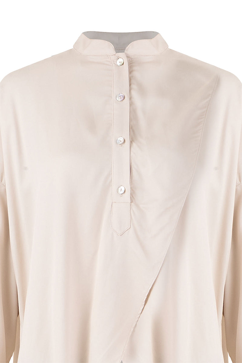 Ivory crossed layer shirt dress by MAZ Manuela Álvarez, featuring a maxi dress style with layered front design.