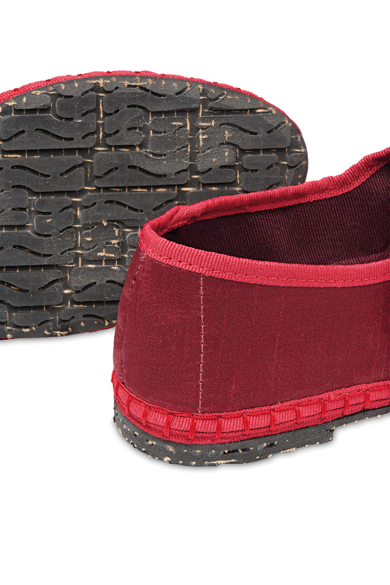 VIVIAN SHOES IN RED - CULT MIA