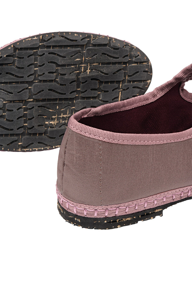 Pink Flabelus Sula flats with rounded toes and soft material, stylish and comfortable footwear for everyday wear.