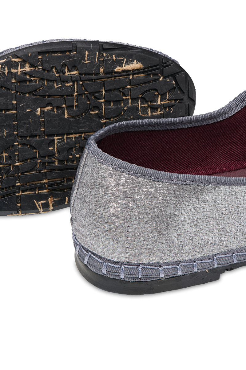 Silver Flabelus Lavinia flats with sleek design, pointed toe, and comfortable slip-on style.